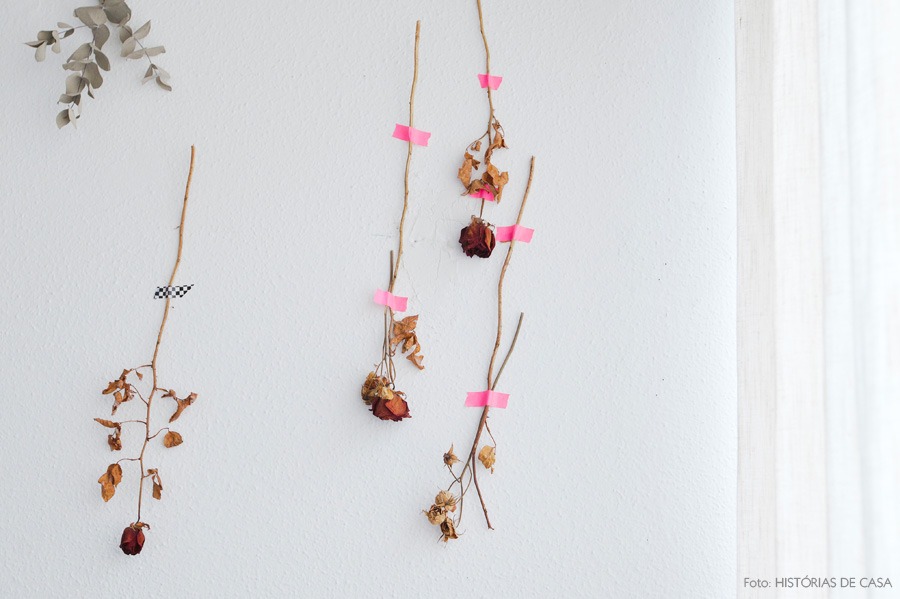 42-decoracao-quarto-flores-secas-parede