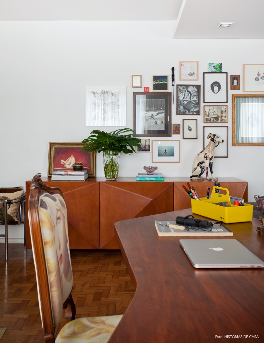 42-decoracao-sala-mesa-trabalho-home-office-quadros