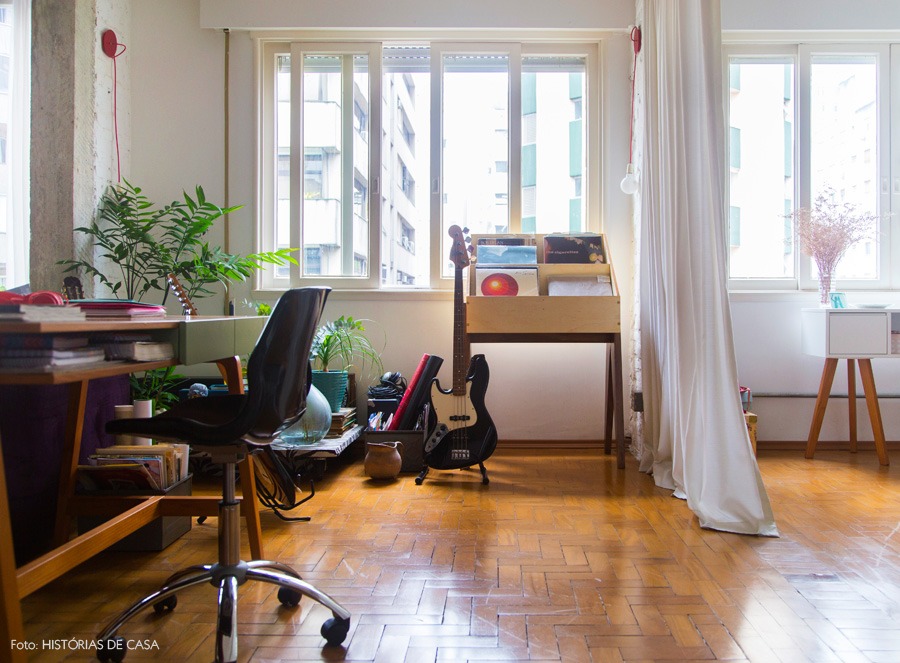 16-decoracao-escritorio-home-office-janela-plantas