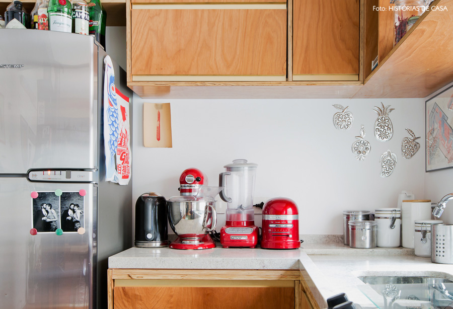 10-decoracao-cozinha-integrada-eletrodomesticos-vermelhos