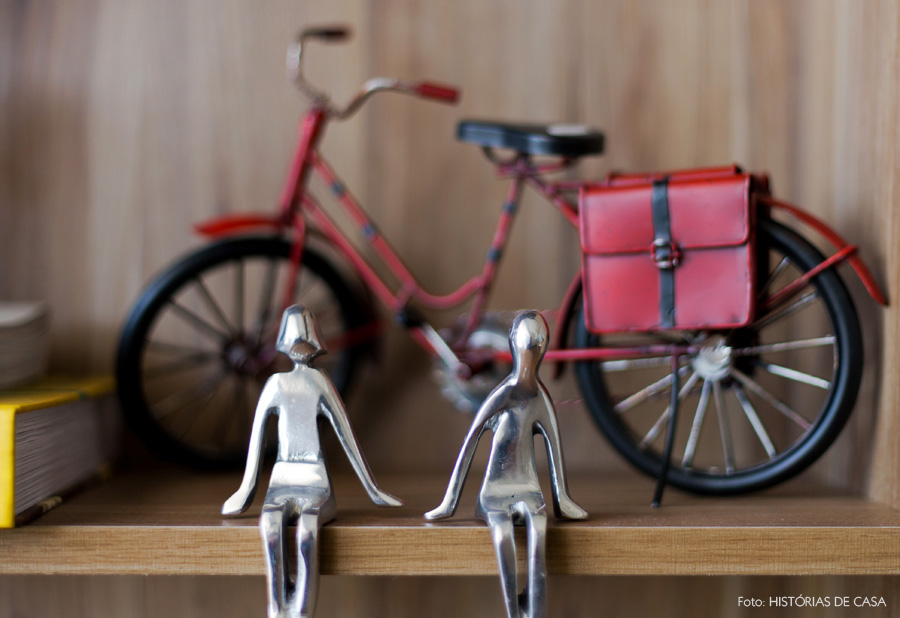 15-decoracao-enfeite-estatua-prata-bicicleta-miniatura