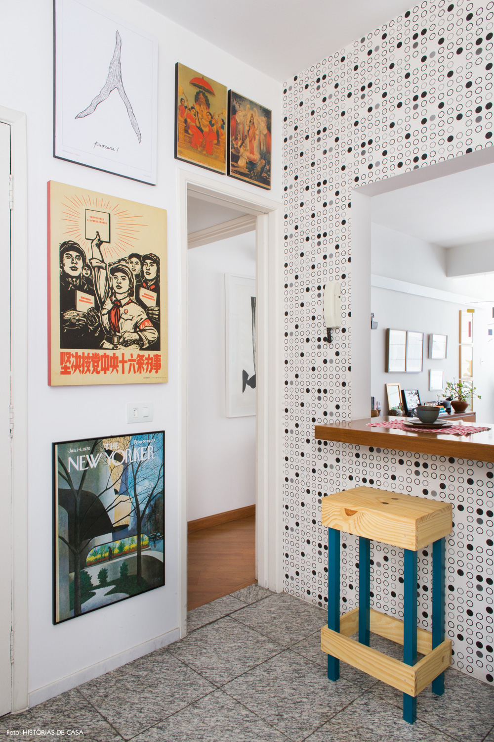 22-decoracao-cozinha-quadros-papel-de-parede-bolinhas