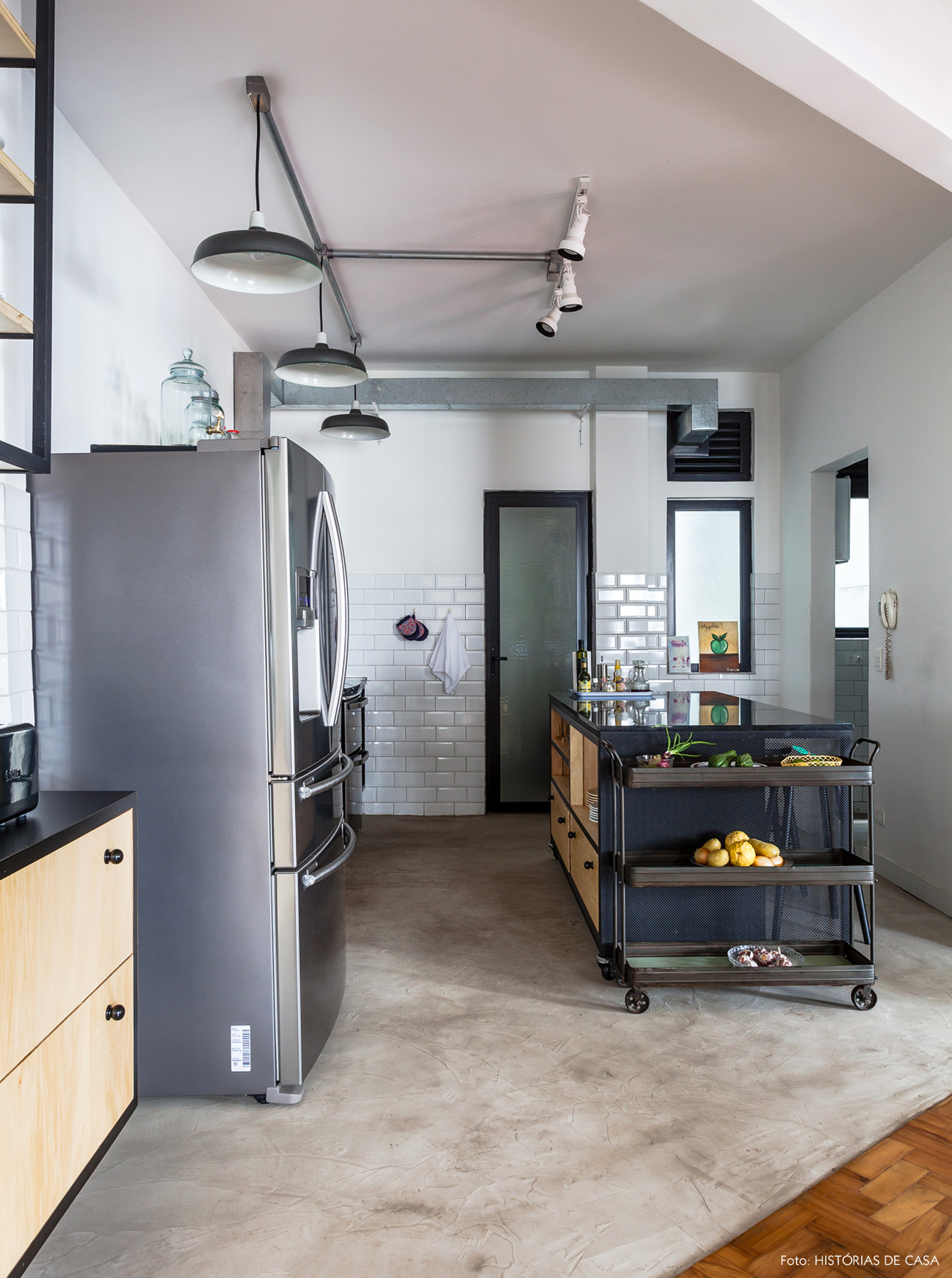 35-decoracao-cozinha-integrada-piso-cimento-queimado