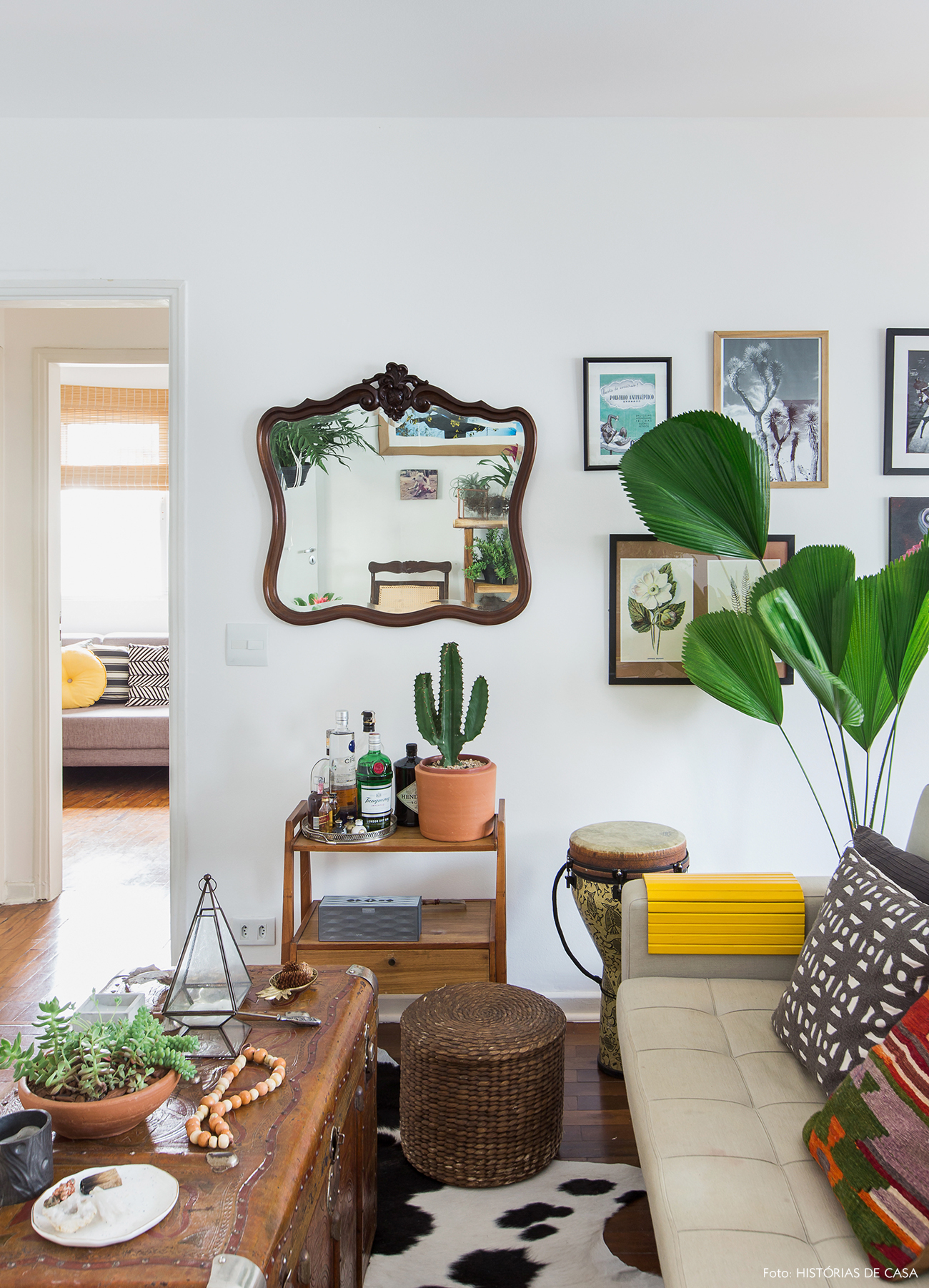 Apartamento cheio de plantas e flores | Histórias de Casa